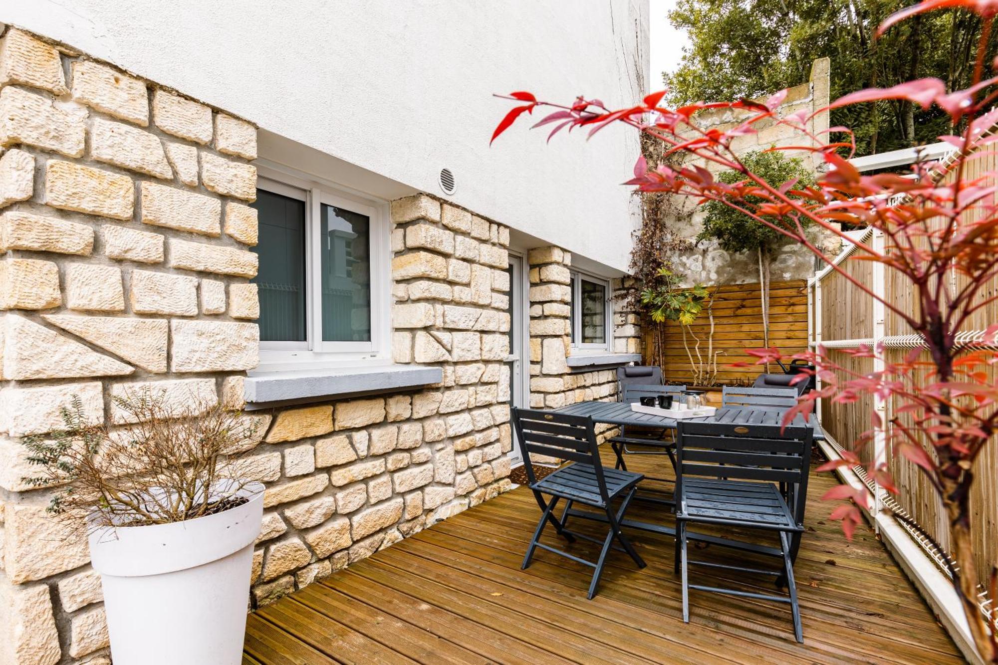 L'Auguste - Appartement Terrasse, 450M De La Plage Royan Kültér fotó